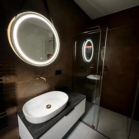 Nowoczesny Ogrody Anny Z Ogrodkiem, Centrum, Garden, Penq Lejlighed *